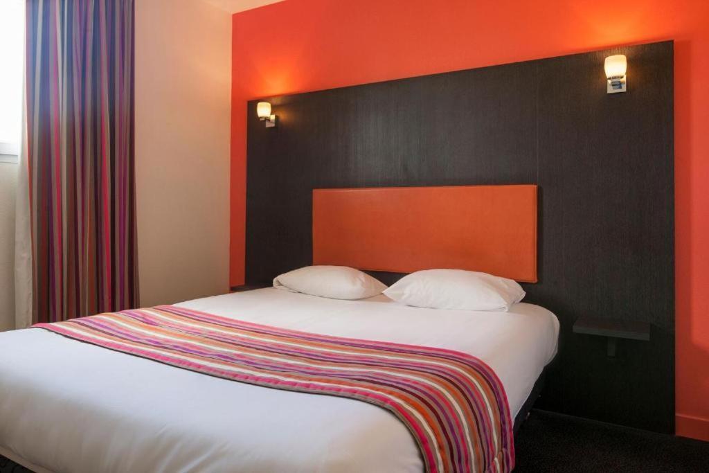 Brit Hotel Confort Alexia - La Souterraine Exterior foto