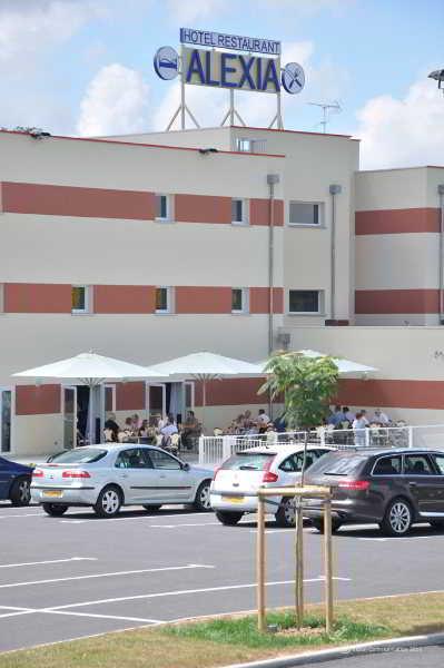 Brit Hotel Confort Alexia - La Souterraine Exterior foto